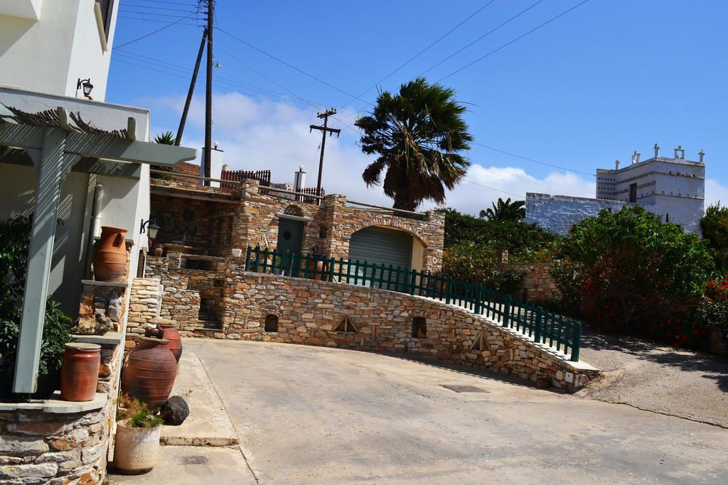 Stelios Zalonis Apartments Tinos Luaran gambar