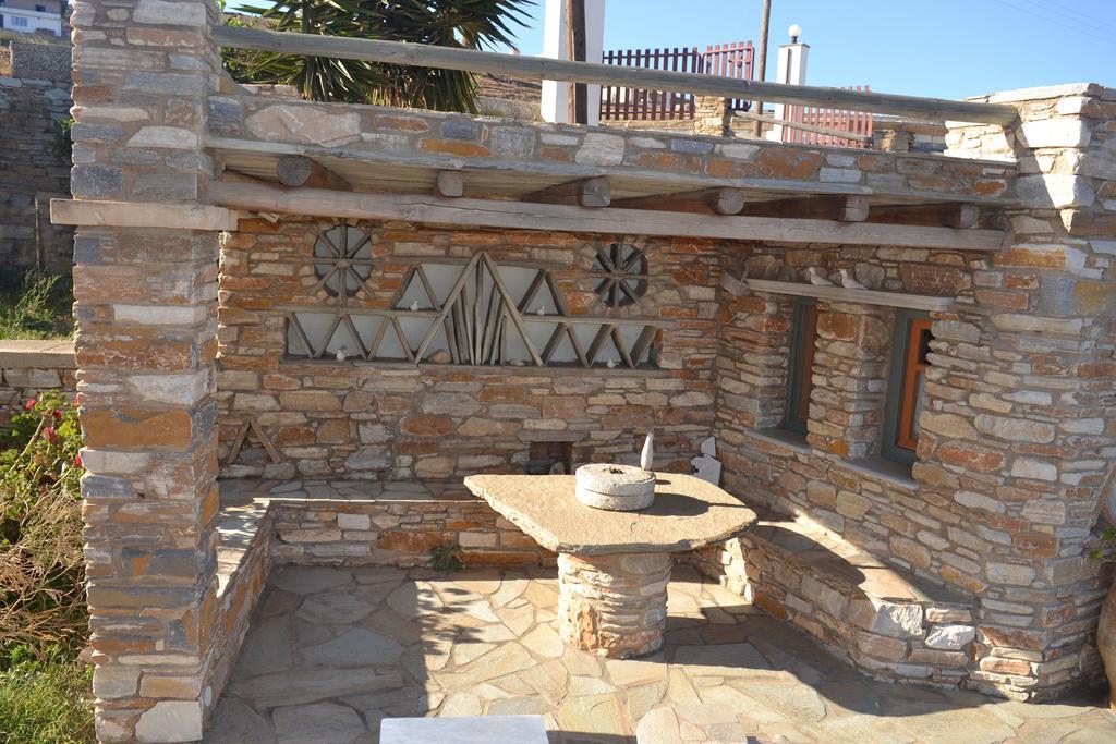 Stelios Zalonis Apartments Tinos Luaran gambar