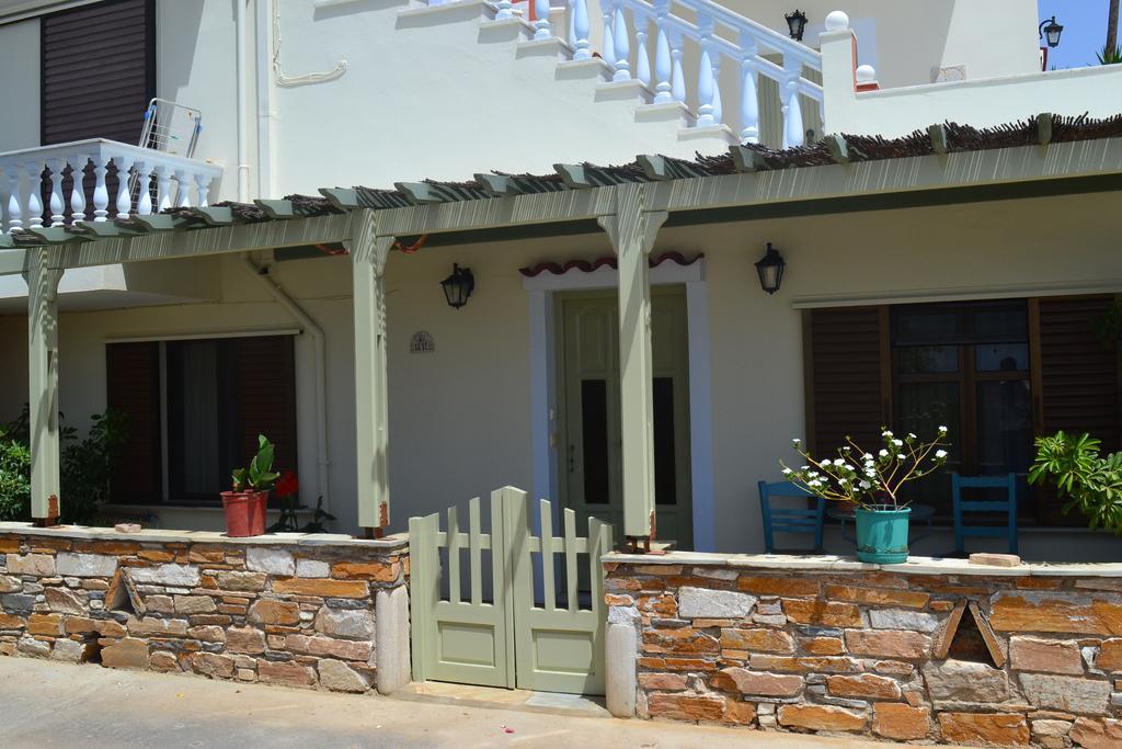Stelios Zalonis Apartments Tinos Luaran gambar